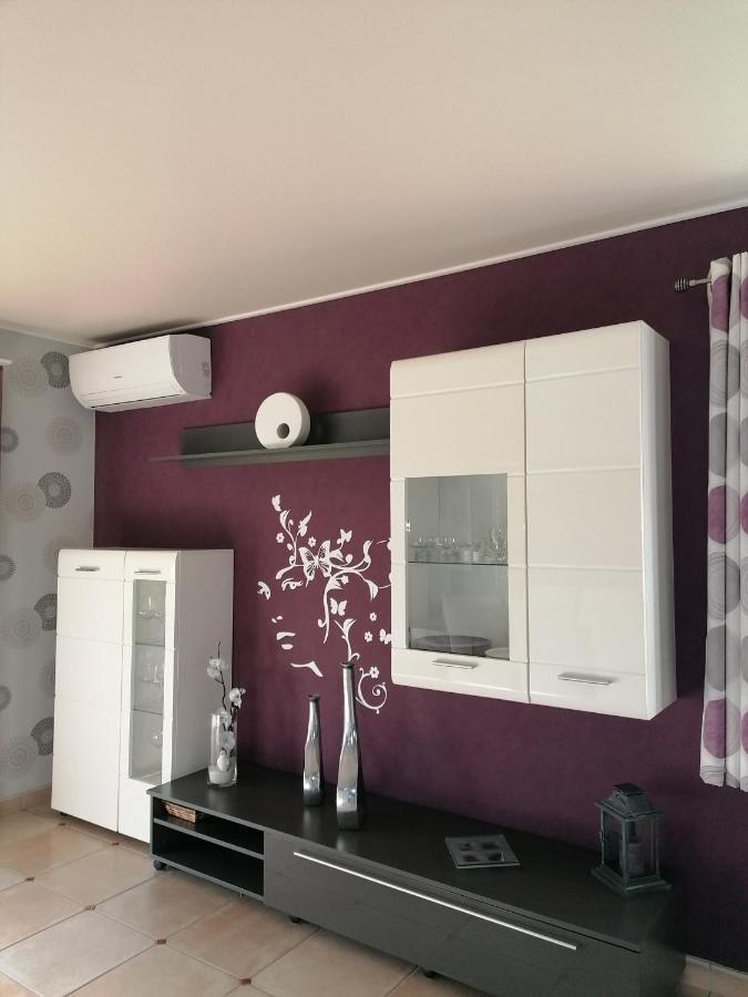 Le Clos Du Montys Louveigne Экстерьер фото