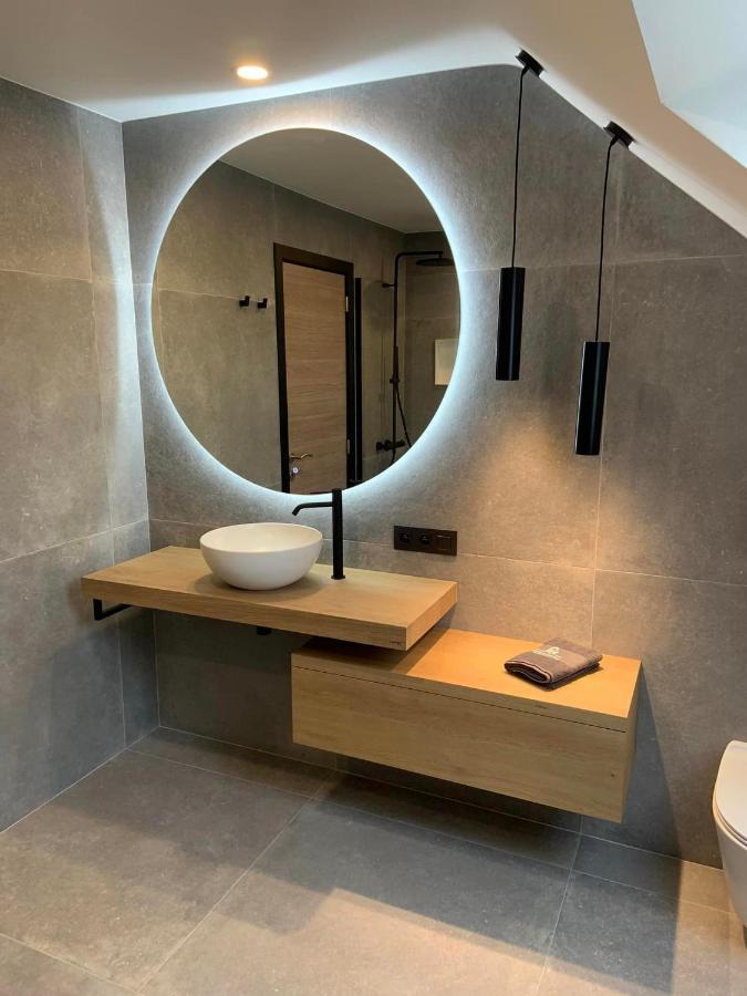 Le Clos Du Montys Louveigne Экстерьер фото